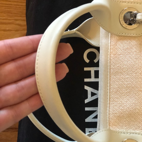 SOLD 💗💗Pink Chanel Deauville Shopping Tote💗💗 - Picture 6 of 7